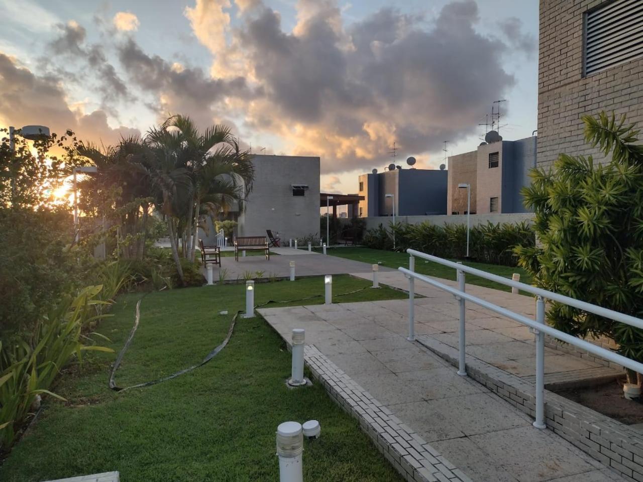 Aconchegante Beira Mar Apartamento *